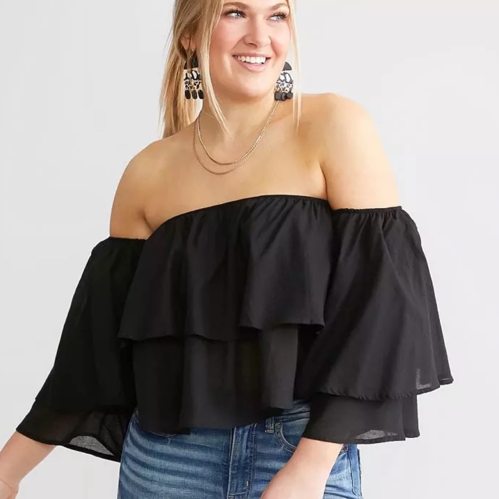 NWT Hyfve Off The Shoulder Cropped Top